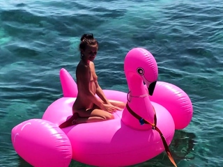 Sexy beautiful ass brunette babe outdoor solo