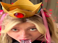 Amateur blonde girlfriend toyed and facialized