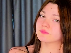 Daisy Amazing Boobs, Cam Model