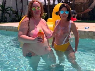 Leann amateur beautiful brunette with big boobs