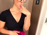 Amateur super hot brunette masturbating 3 mp4