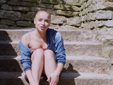 Blonde emo amateur solo masturbation