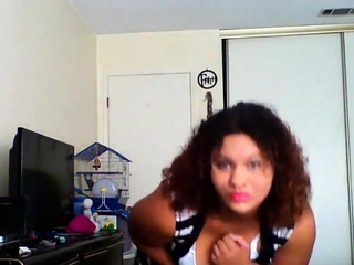 Big-Bodied Beauty's Webcam Striptease